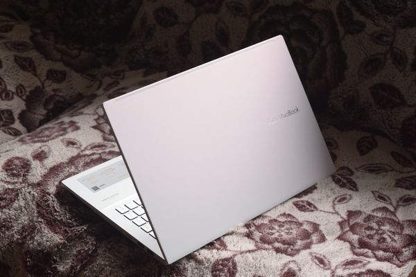 VivoBook S15 ドリーミーホワイト レビュー全4種のカラバリ最新AMD搭載 